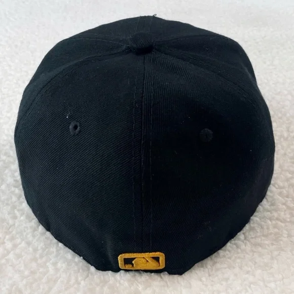 NEW ERA • Black/Golden Orange SF Giants MLB Classic Baseball Hat - Picture 6 of 15